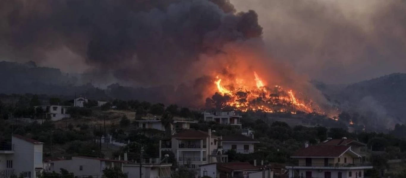 Πυροσβεστική: Έφτασαν τις 61 οι πυρκαγιές το τελευταίο 24ωρο